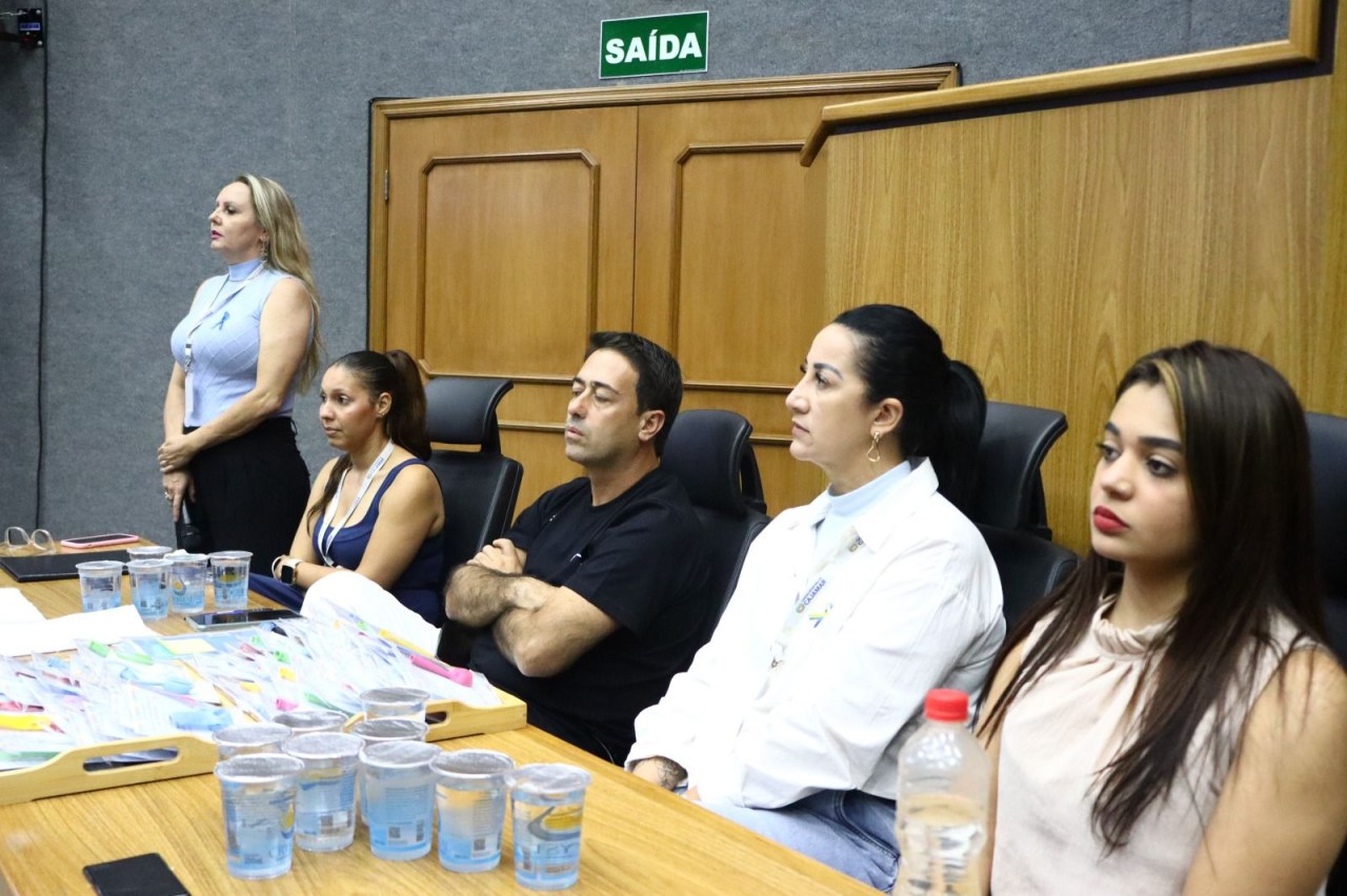 Galeria da notícia: Escola do Legislativo promove palestra sobre conscientização do autismo