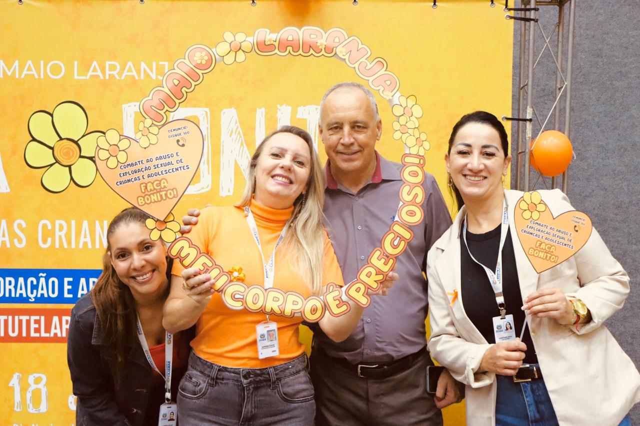 Galeria da notícia: Escola do Legislativo participa de ação sobre a campanha Maio Laranja